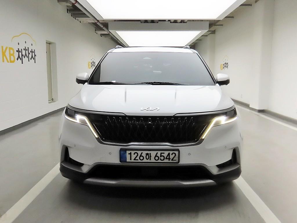 KIA Carnival 2022 Blanco - Importación desde Corea - HF Imports Iquique - Foto 1