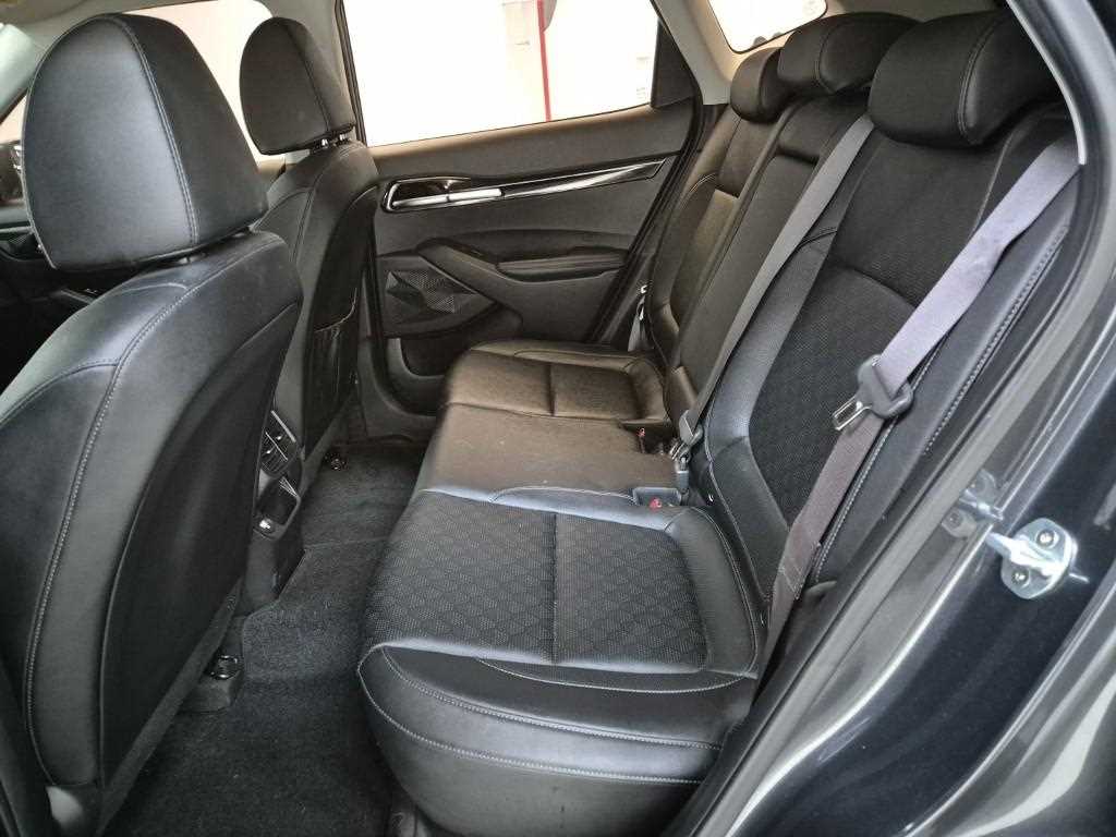 KIA Seltos - Vista 12