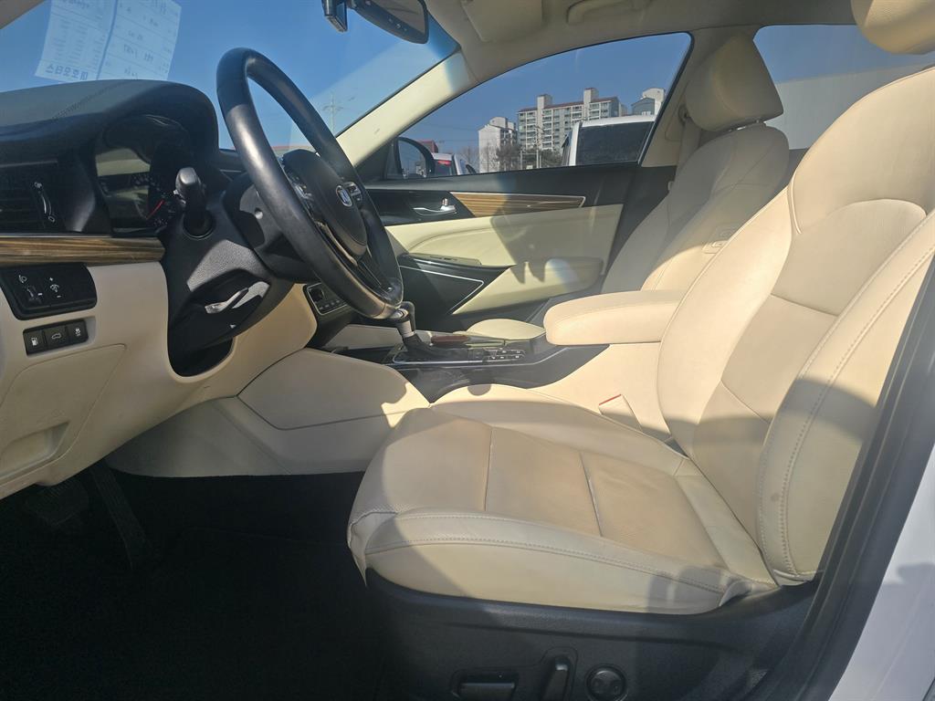 KIA K7 2017 Blanco - Importación desde Corea - HF Imports Iquique - Foto 13