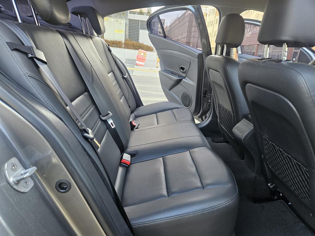 SAMSUNG SM3 - Vista 9