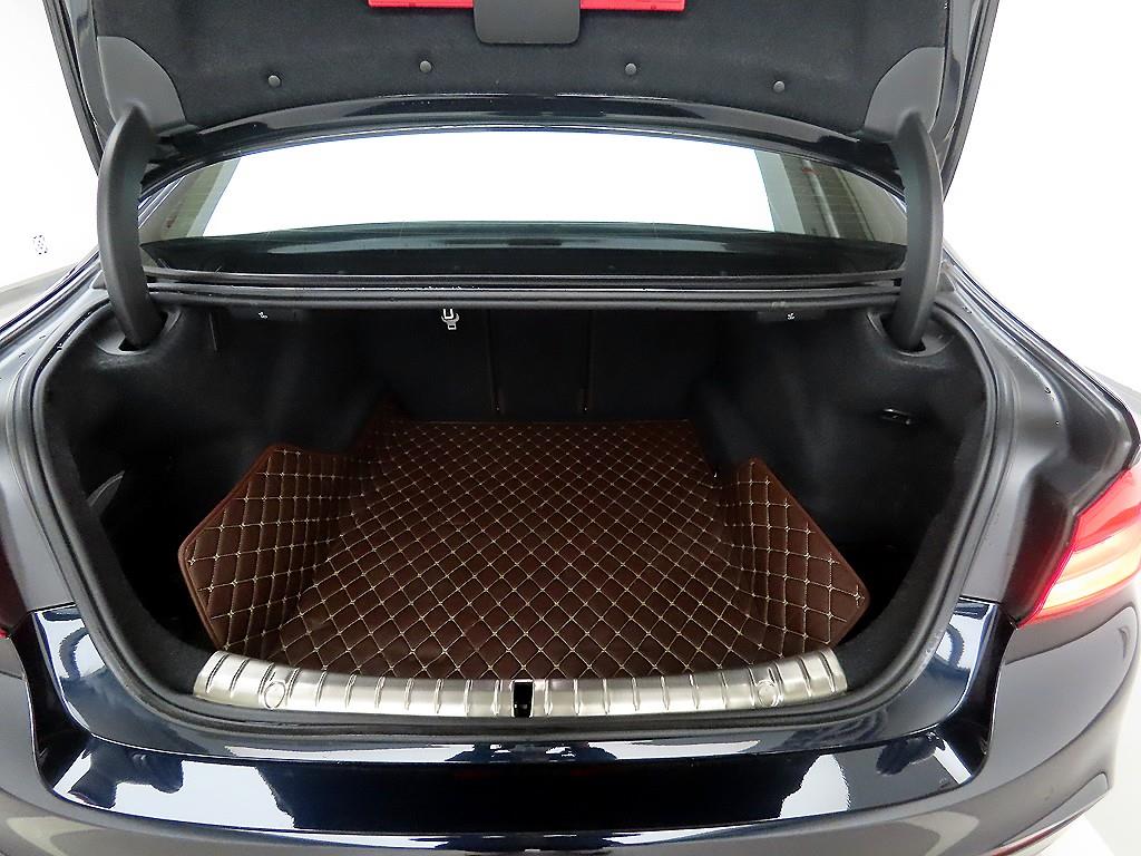 BMW 5 Series - Vista 5