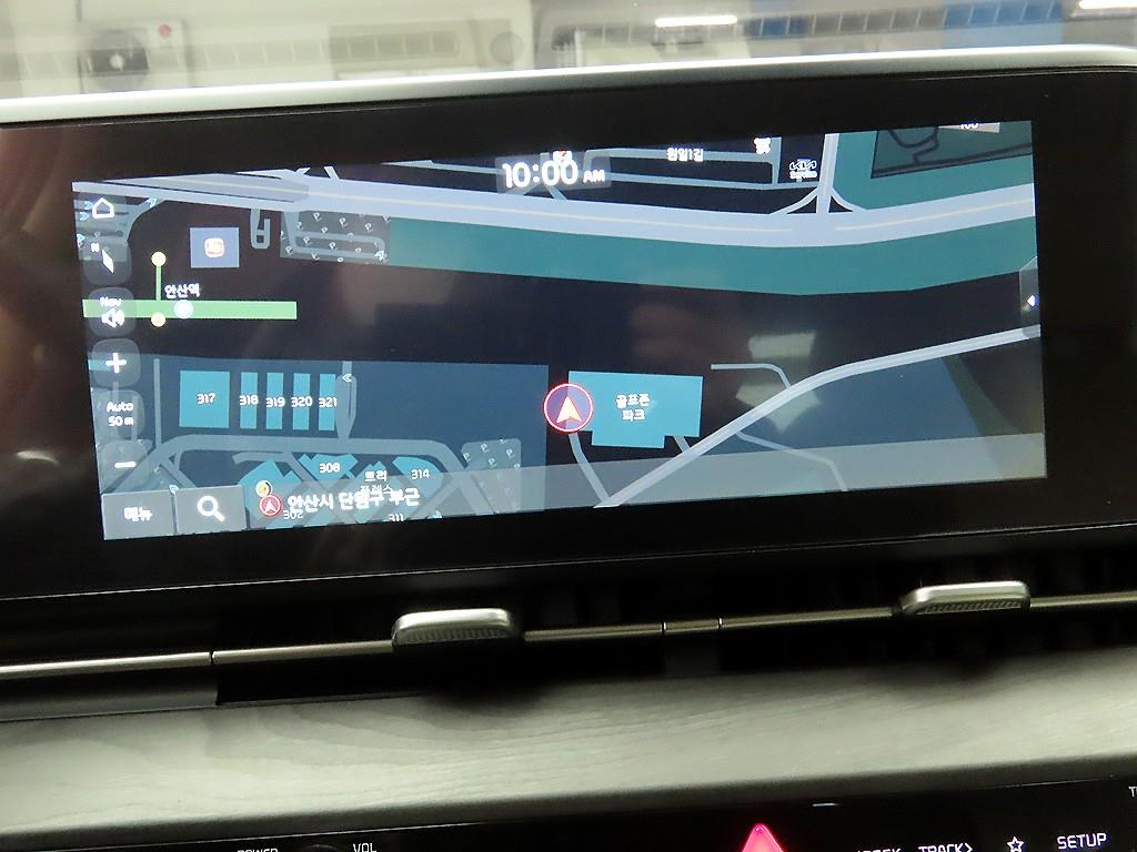 KIA Carnival - Vista 9