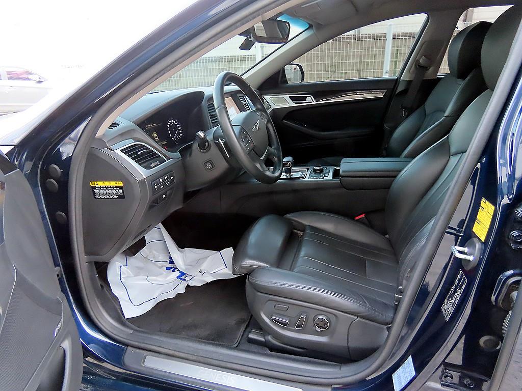 Genesis G80 - Vista 5