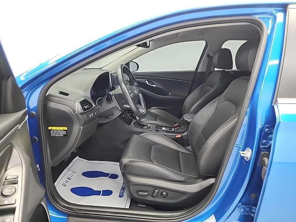 HYUNDAI i30 - Vista 11