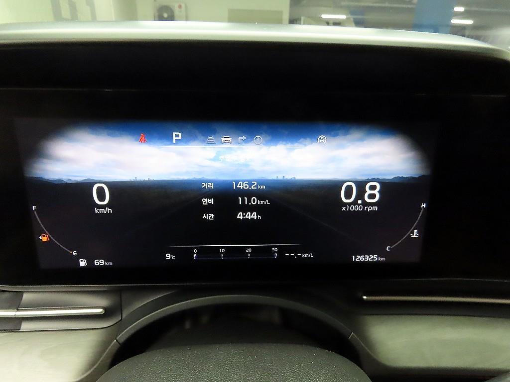 KIA Carnival - Vista 6