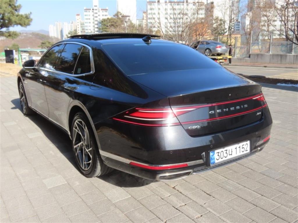 Genesis G90 - Vista 7