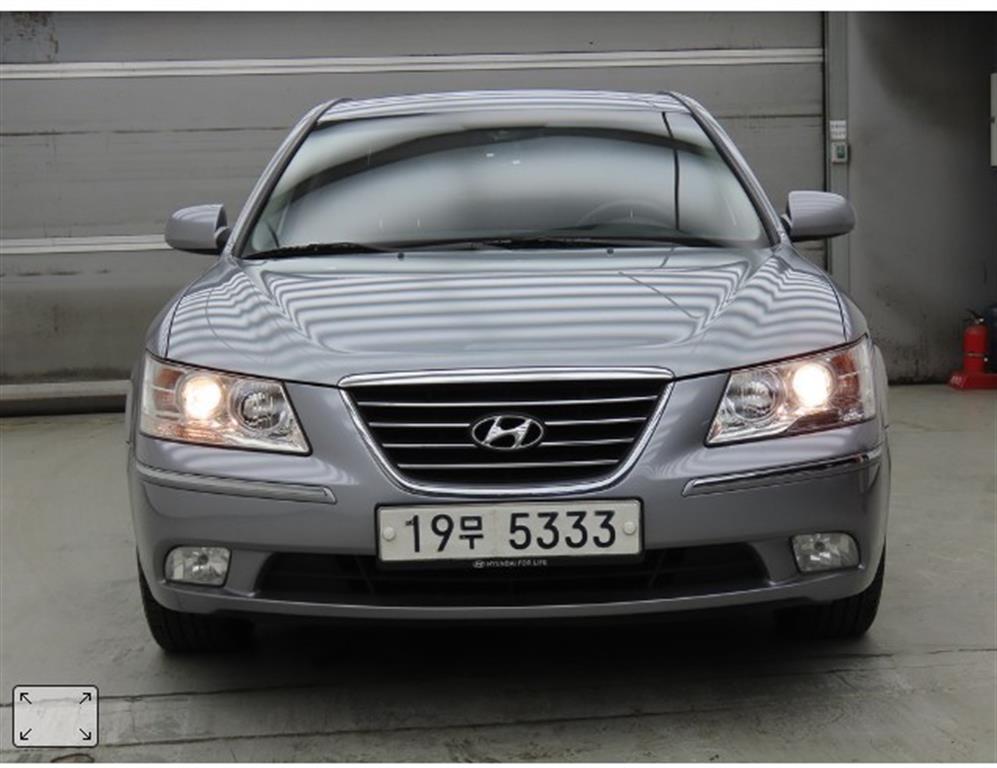 HYUNDAI Sonata - Vista 3