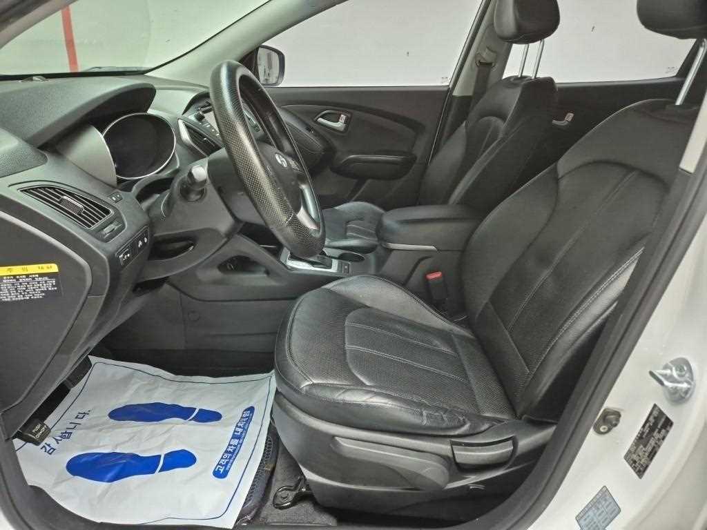 HYUNDAI Tucson - Vista 11