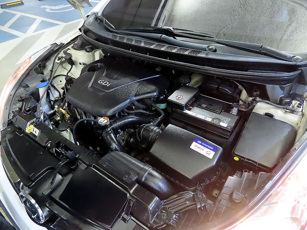 HYUNDAI Avante 2014 Blanco - Importación desde Corea - HF Imports Iquique - Foto 18