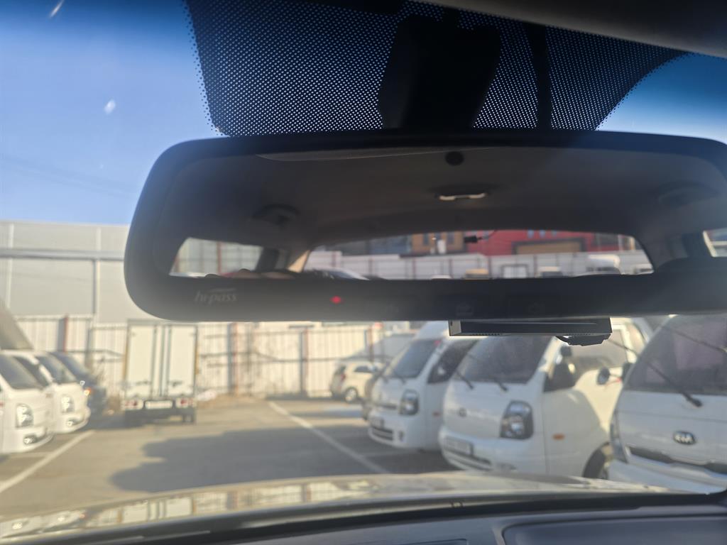 Ssangyong Rexton - Vista 12