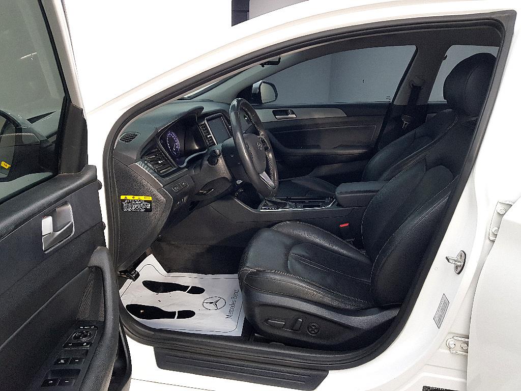 HYUNDAI Sonata - Vista 8