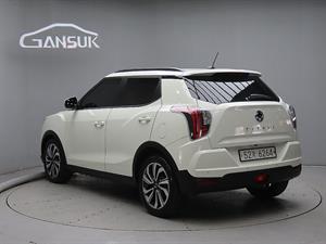 Ssangyong Tivoli - Vista 6