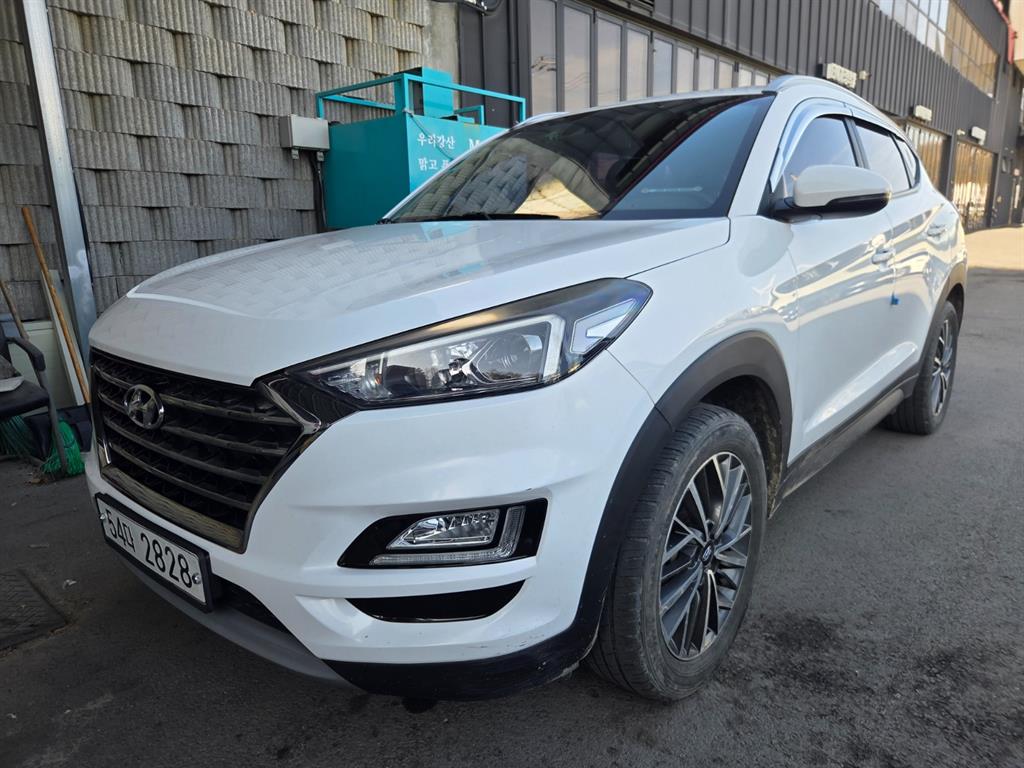 HYUNDAI Tucson 2019 Blanco - Importación desde Corea - HF Imports Iquique - Foto 1