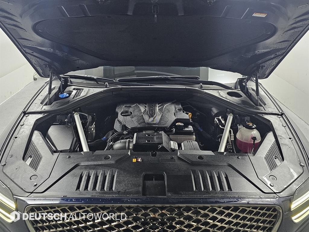 Genesis GV70 - Vista 6