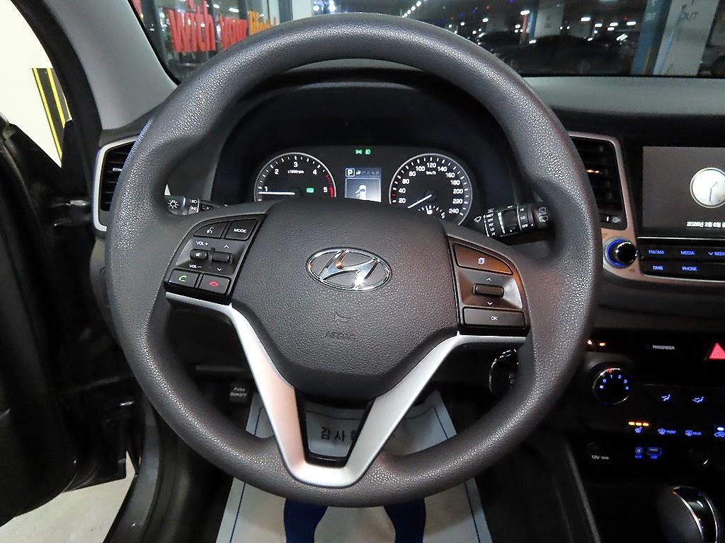 HYUNDAI Tucson - Vista 8