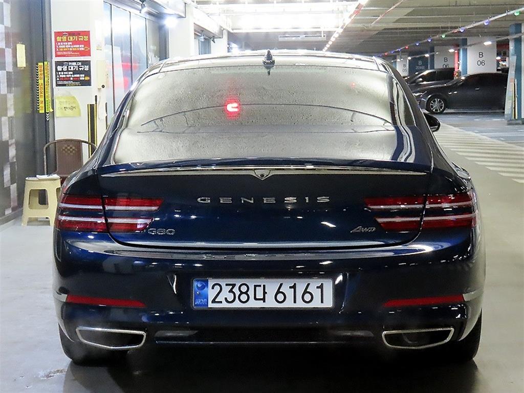 Genesis G80 - Vista 5