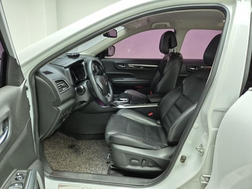 SAMSUNG QM6 - Vista 10