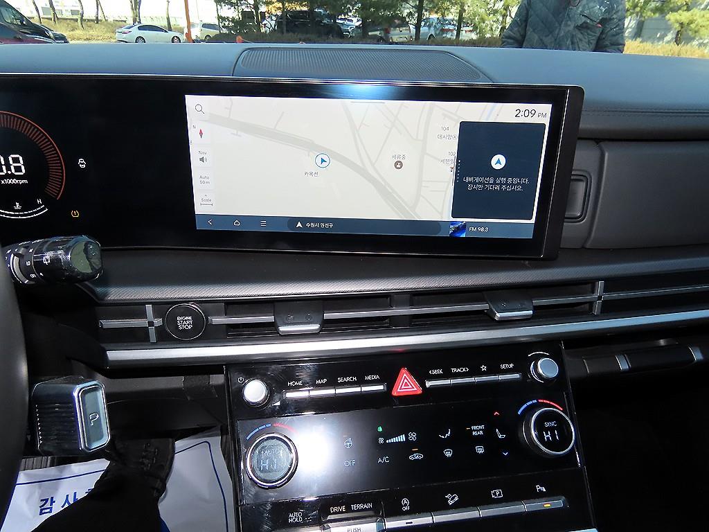 HYUNDAI Santa Fe 2024 Blanco - Importación desde Corea - HF Imports Iquique - Foto 13