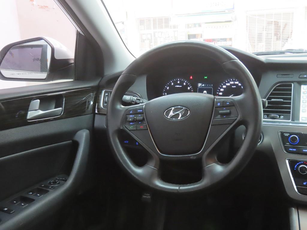 HYUNDAI Sonata 2017 Blanco - Importación desde Corea - HF Imports Iquique - Foto 18