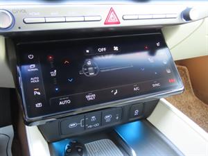 HYUNDAI Grandeur - Vista 12