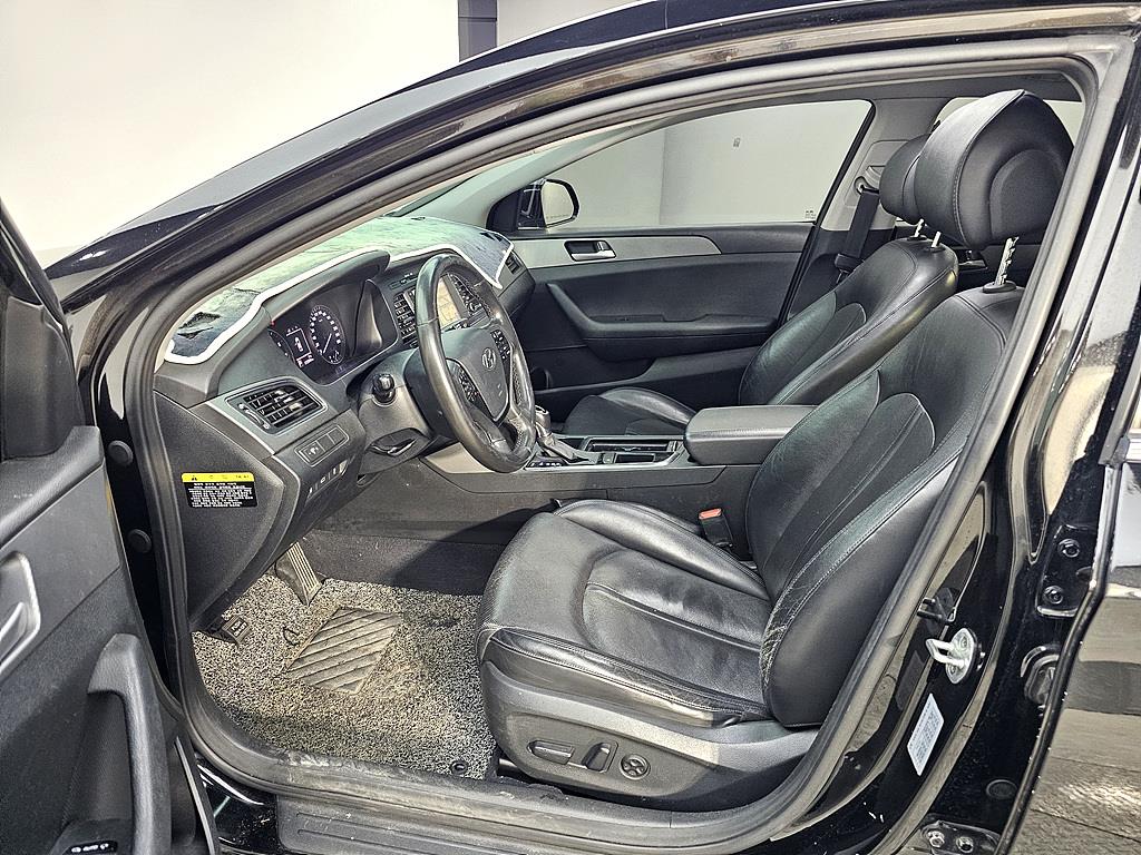 HYUNDAI Sonata - Vista 8