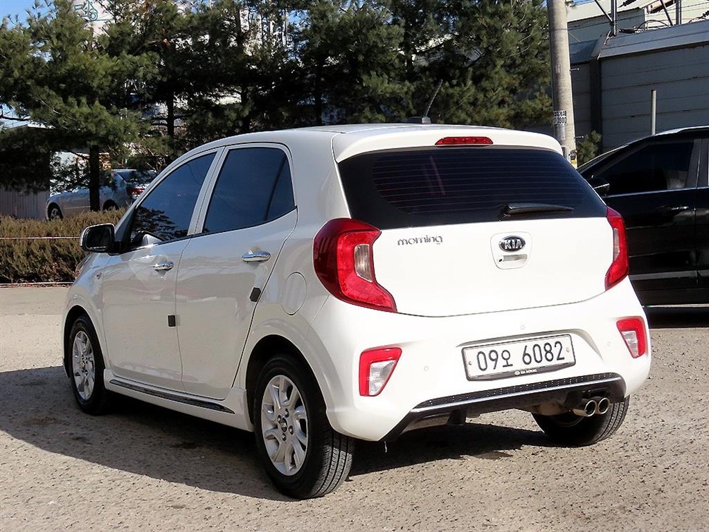 KIA Morning - Vista 3