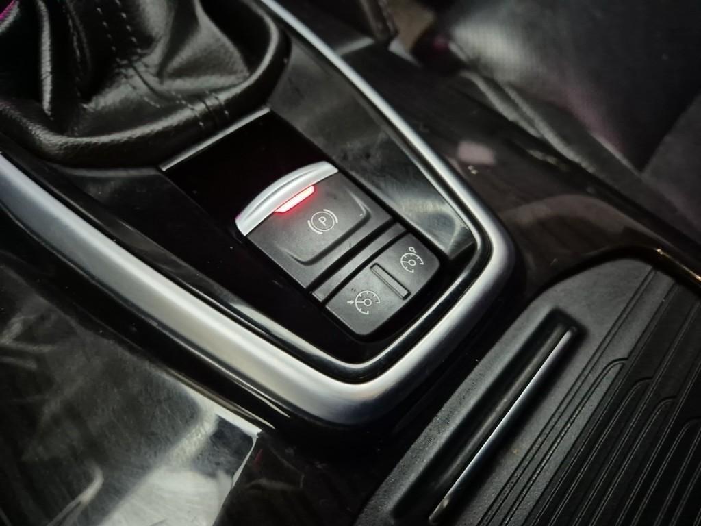 SAMSUNG QM6 - Vista 8