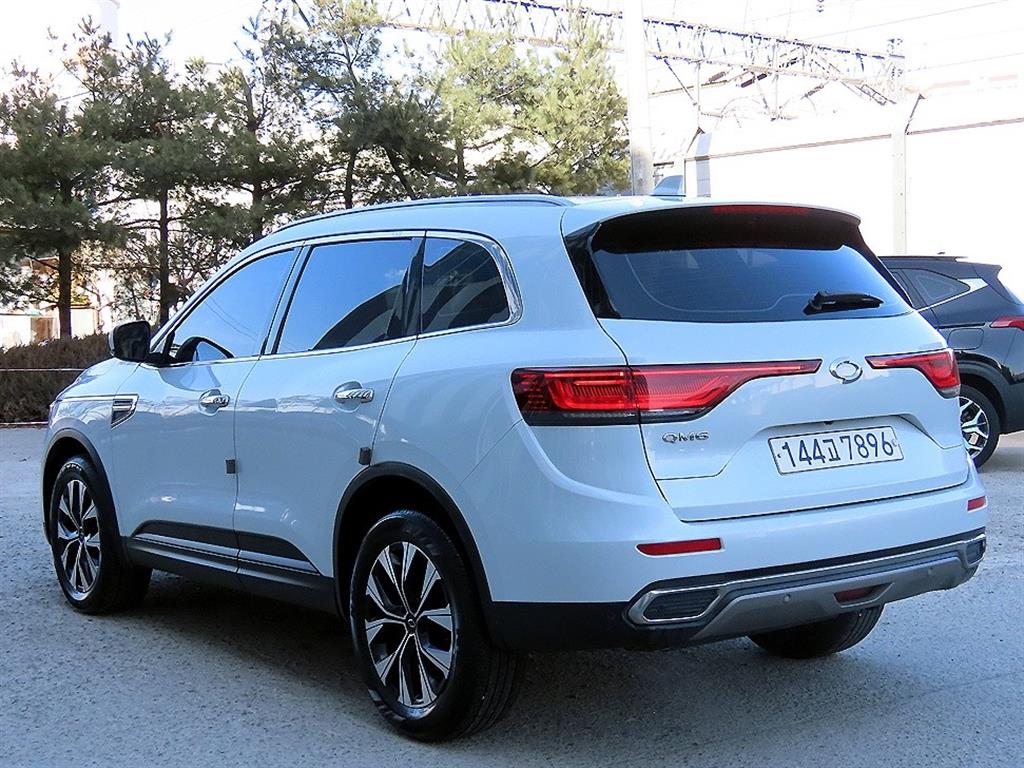 SAMSUNG QM6 - Vista 3