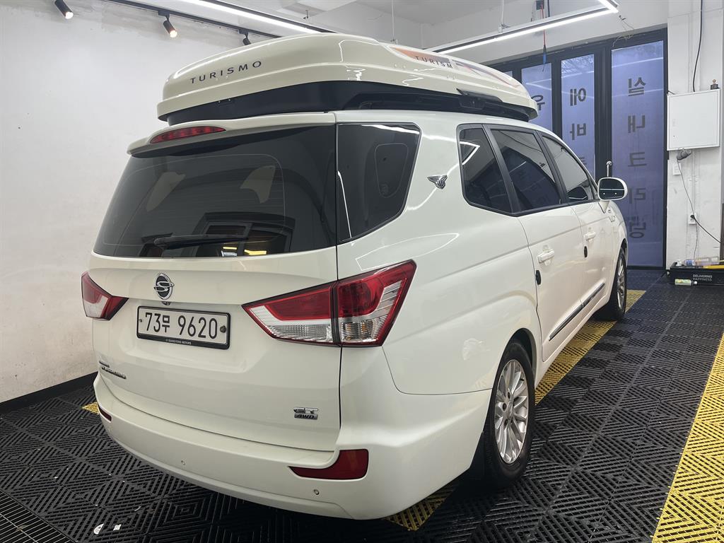 Ssangyong Korando - Vista 4