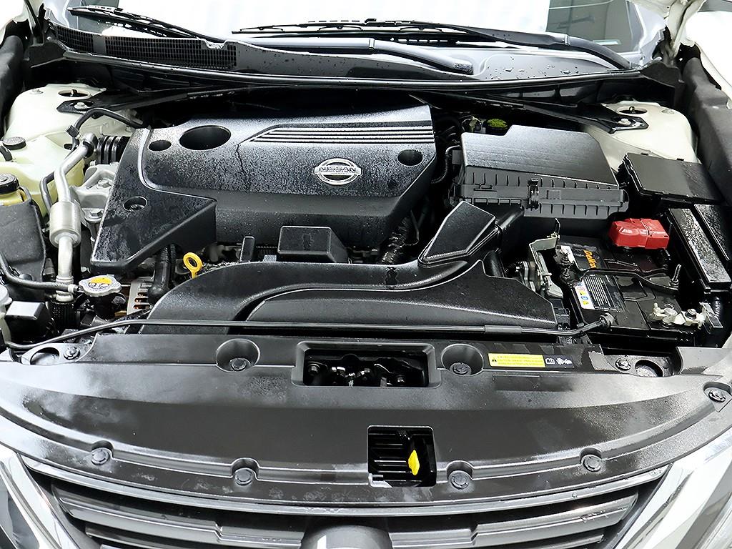 Nissan Altima 2017 Blanco - Importación desde Corea - HF Imports Iquique - Foto 7