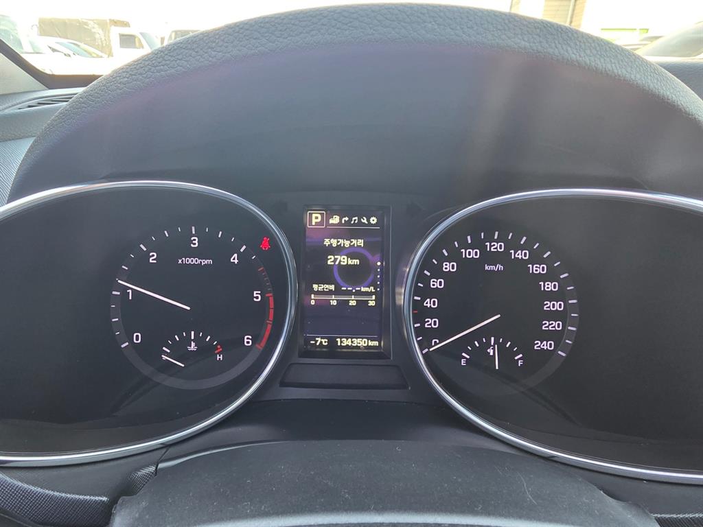 HYUNDAI Santa Fe - Vista 8