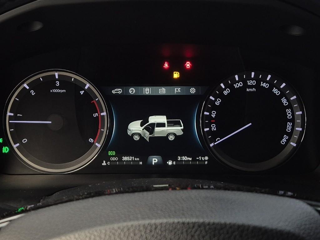 Ssangyong Rexton - Vista 6