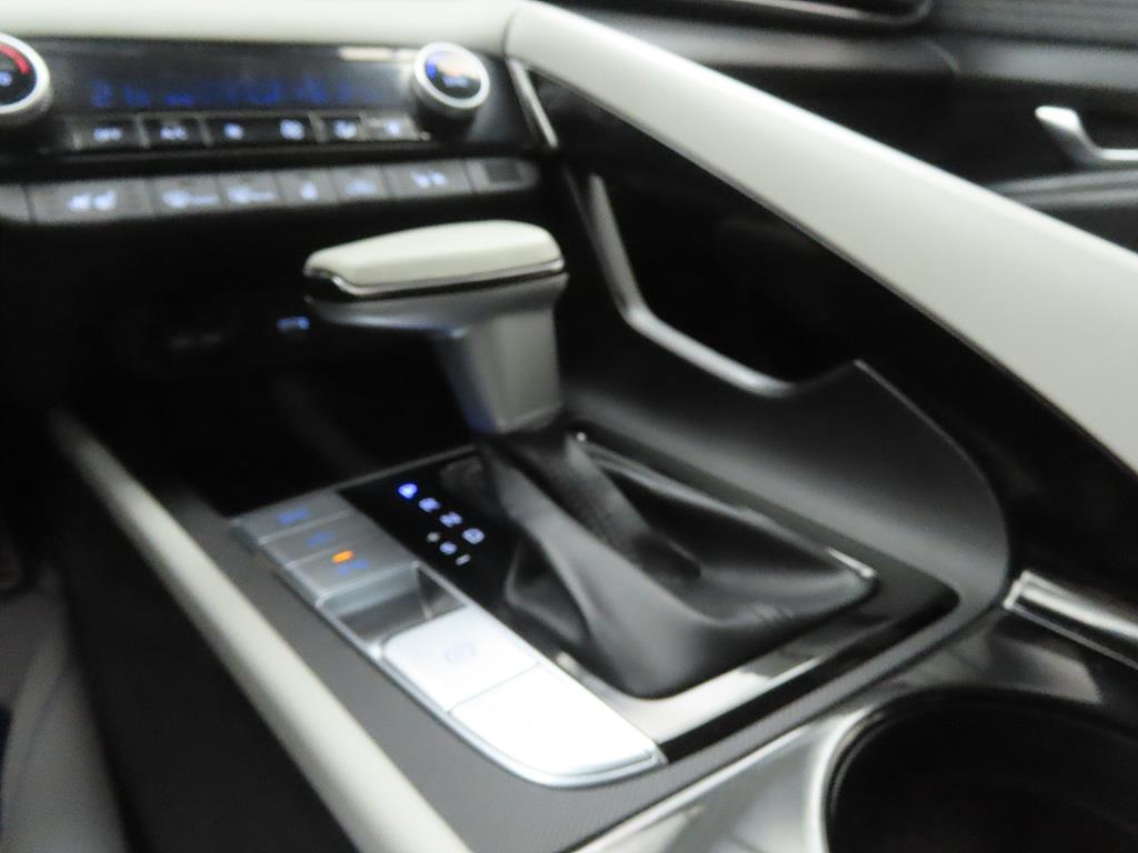 HYUNDAI Avante - Vista 11