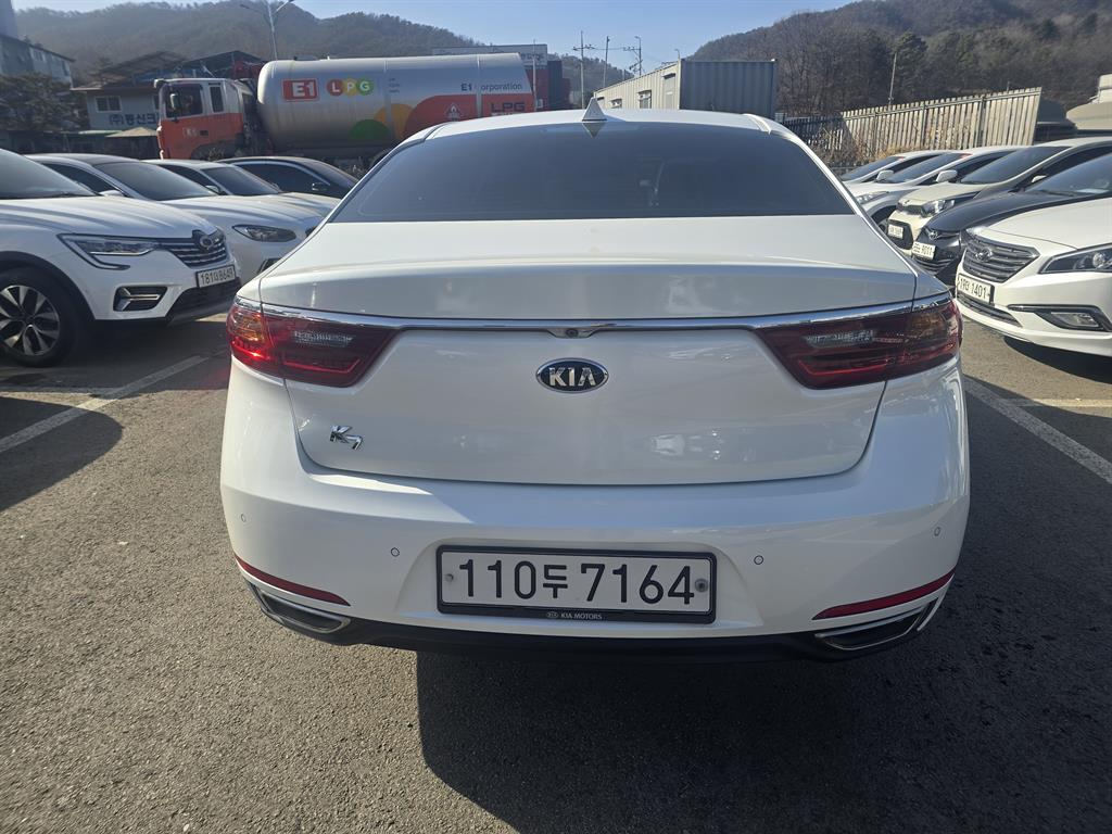 KIA K7 - Vista 3