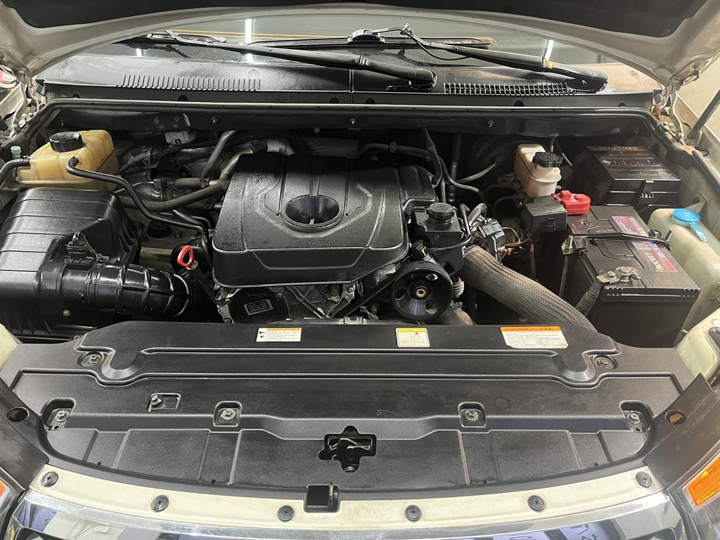 Ssangyong Korando 2014 Blanco - Importación desde Corea - HF Imports Iquique - Foto 19