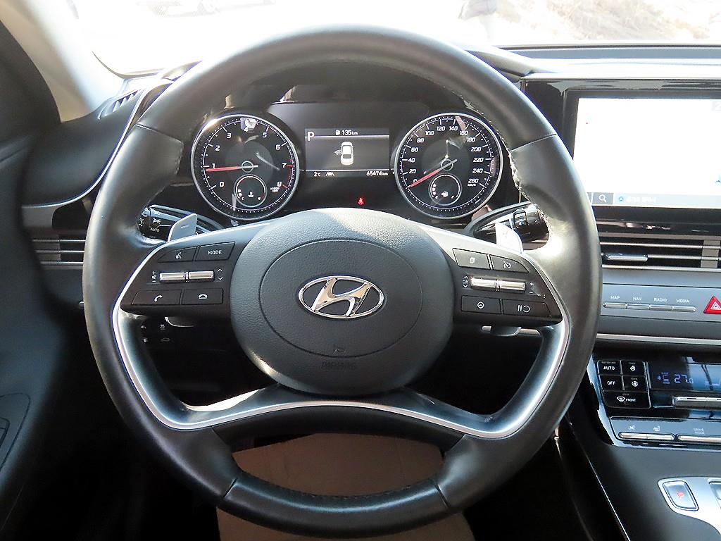 HYUNDAI Grandeur - Vista 7