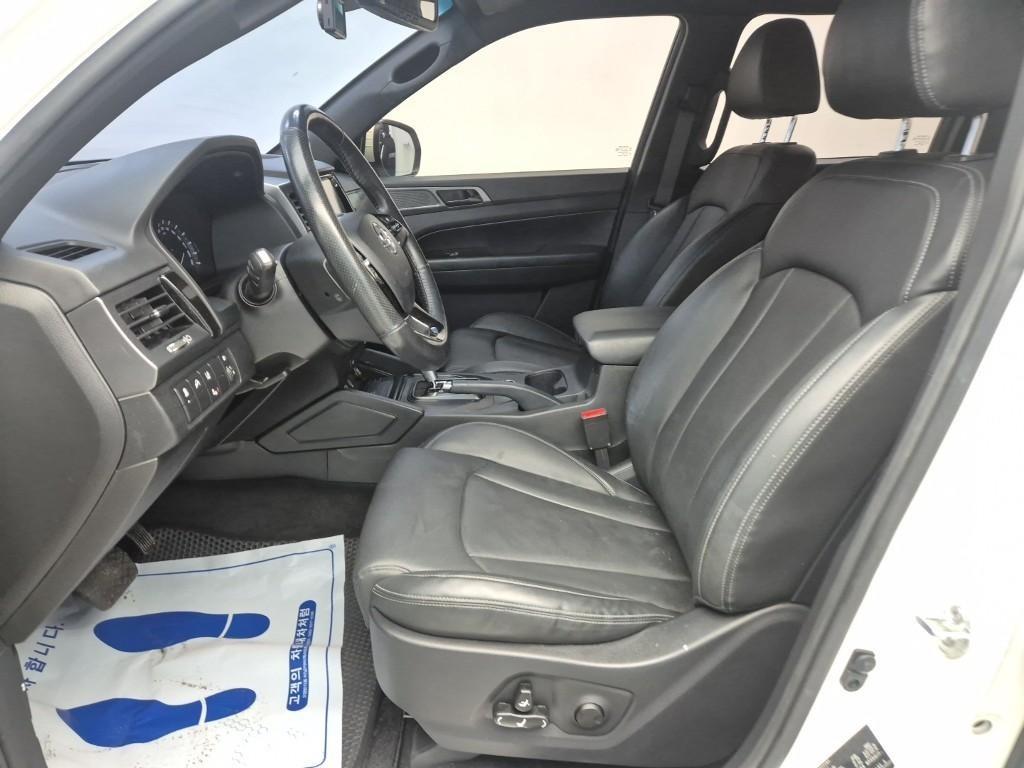 Ssangyong Rexton - Vista 11