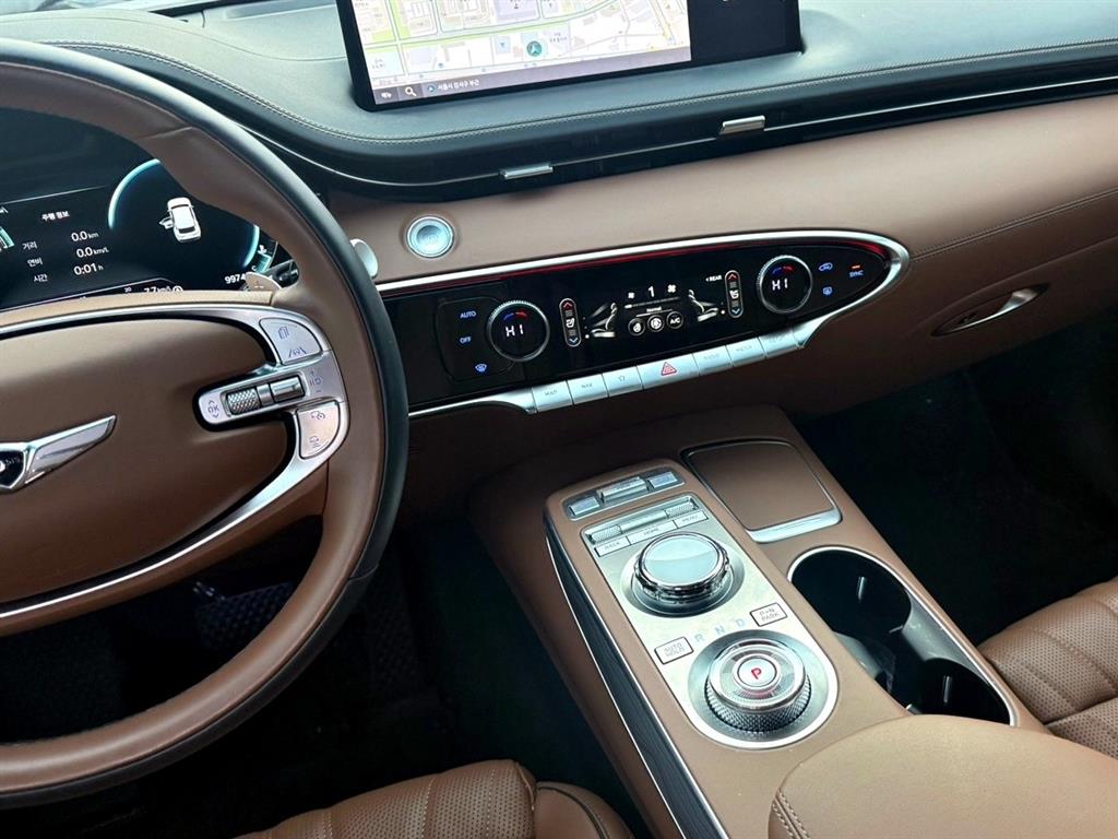 Genesis GV70 2024 Blanco - Importación desde Corea - HF Imports Iquique - Foto 14