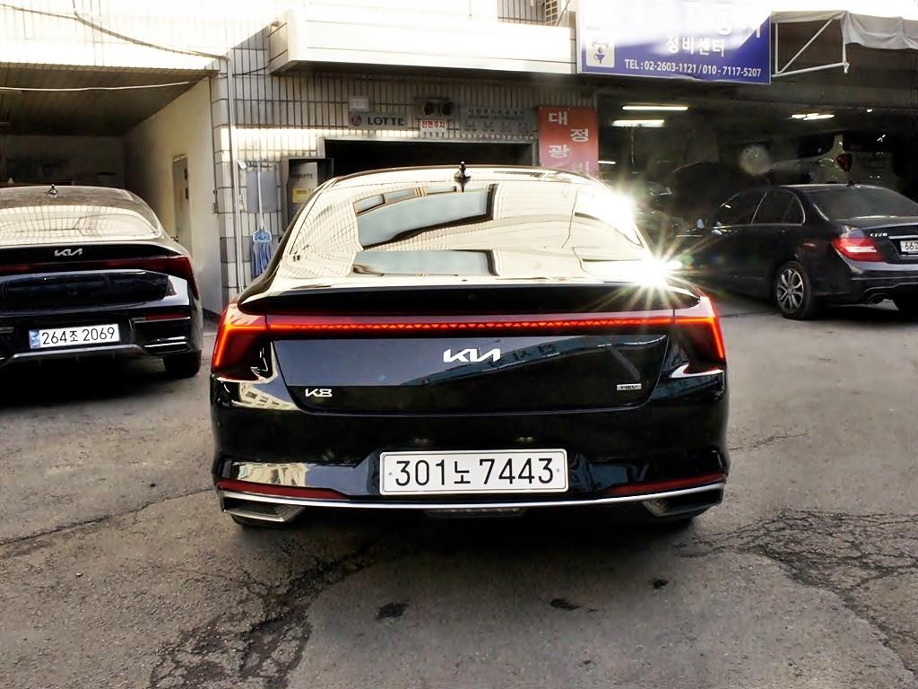 KIA K8 - Vista 5