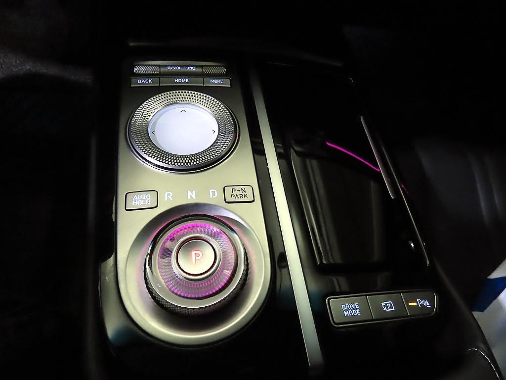 Genesis G80 - Vista 12