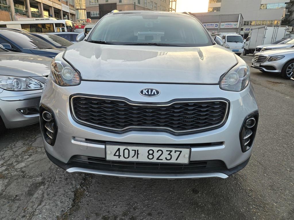 KIA Sportage 2016 Plateado - Importación desde Corea - HF Imports Iquique - Foto 1
