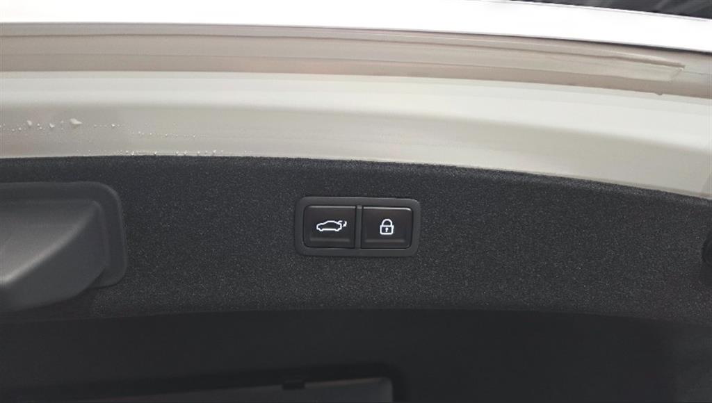 Genesis G80 2026 Blanco - Importación desde Corea - HF Imports Iquique - Foto 19