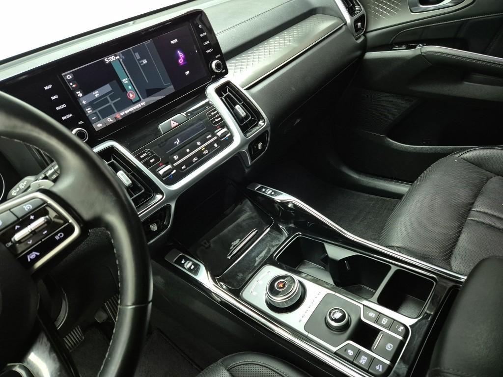 KIA Sorento - Vista 10
