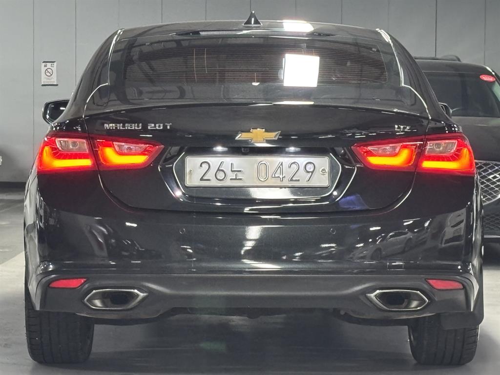 Chevrolet Malibu - Vista 6