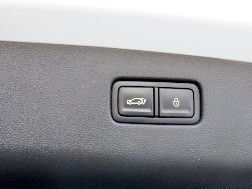 Genesis GV70 2022 Blanco - Importación desde Corea - HF Imports Iquique - Foto 16