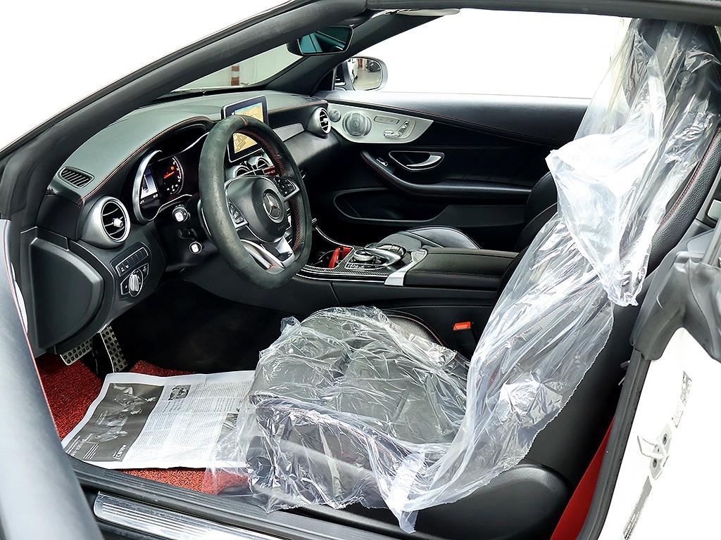 Mercedes Benz C Class - Vista 10