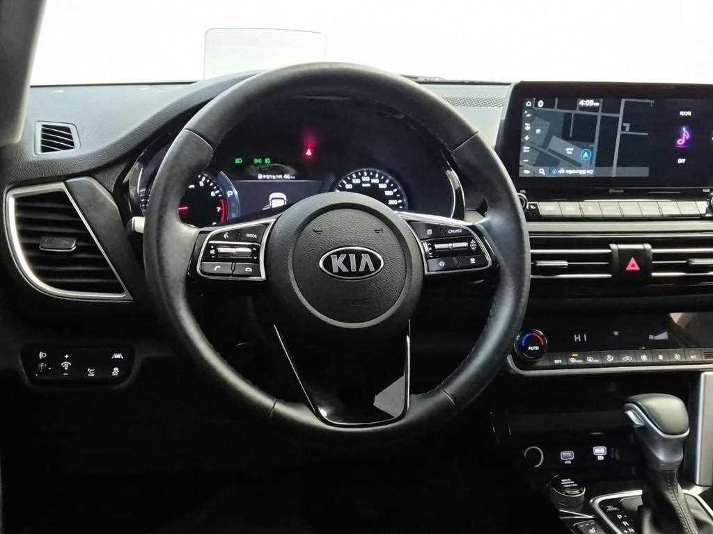 KIA Seltos - Vista 9