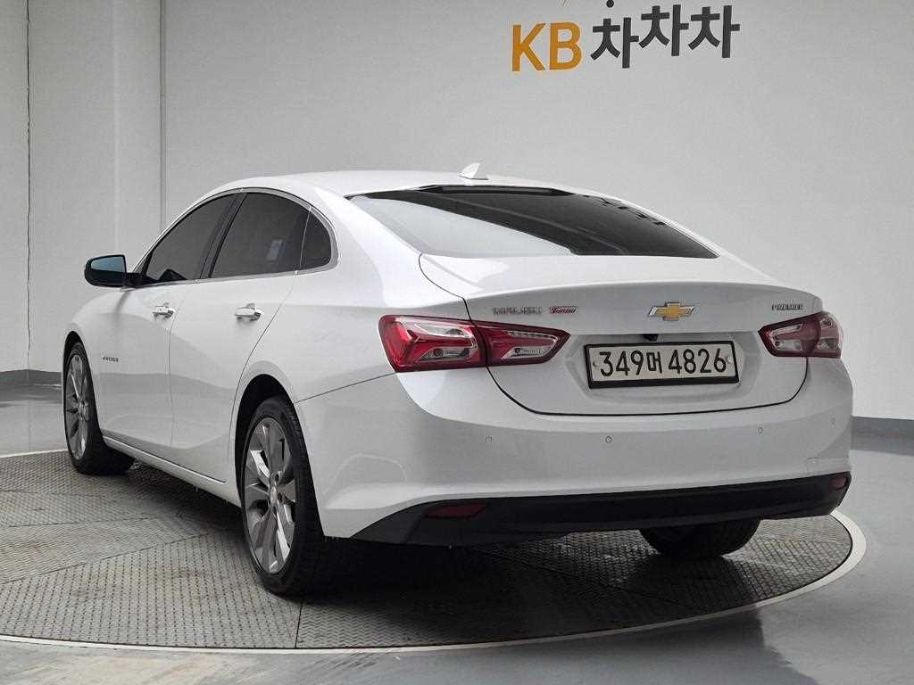 Chevrolet Malibu - Vista 2