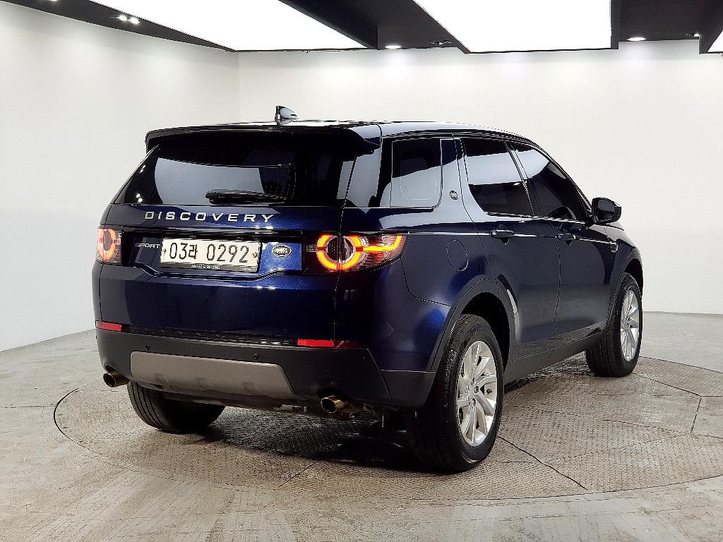 Land Rover Discovery Sports - Vista 4