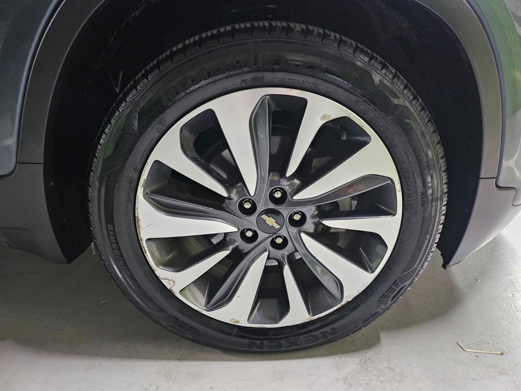 Chevrolet Trax 2020 Gris - Importación desde Corea - HF Imports Iquique - Foto 17